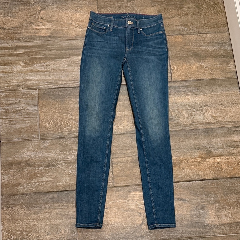 White House Black Market Dark Wash Jeggings NWOT